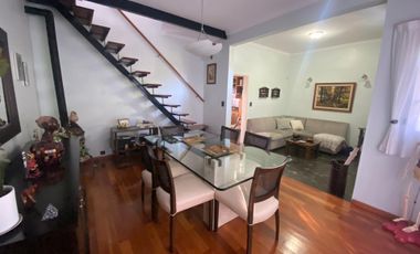 VENTA CASA WILDE 3 AMBIENTES + COCHERAS