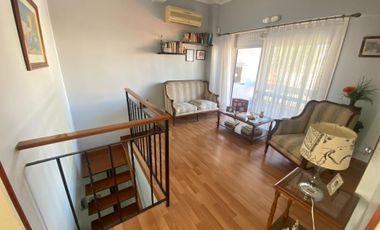 VENTA CASA WILDE 3 AMBIENTES + COCHERAS