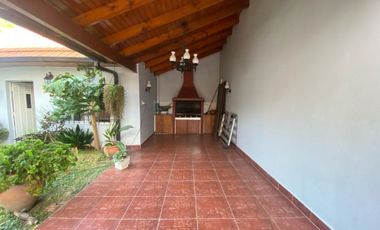VENTA CASA WILDE 3 AMBIENTES + COCHERAS