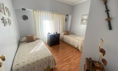 VENTA CASA WILDE 3 AMBIENTES + COCHERAS
