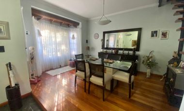VENTA CASA WILDE 3 AMBIENTES + COCHERAS