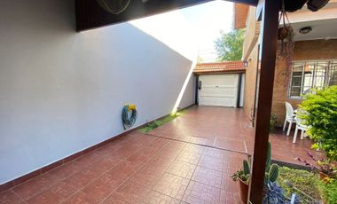 VENTA CASA WILDE 3 AMBIENTES + COCHERAS
