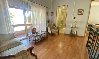 VENTA CASA WILDE 3 AMBIENTES + COCHERAS