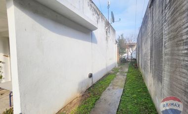 VENTA CASA + DEPARTAMENTO 3 Y 2 AMB / FCIO. VARELA