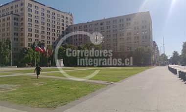 Terreno Construccion  en Venta en Metro La Moneda