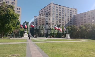 Terreno Construccion  en Venta en Metro La Moneda