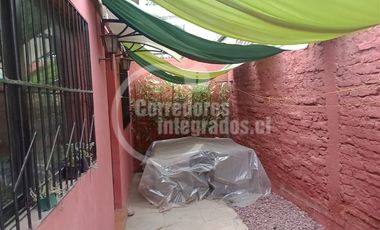 Casa en Venta en Alfredo Mackenney