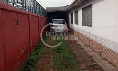 Casa en Venta en Alfredo Mackenney