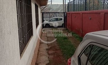 Casa en Venta en Alfredo Mackenney