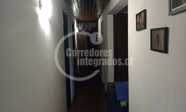 Casa en Venta en Alfredo Mackenney