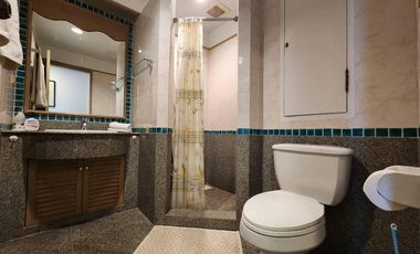 Beachfront condo in Cha-am at Springfield Beach Condominium