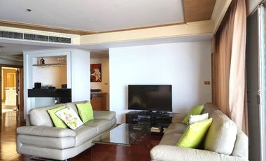 Beachfront condo in Cha-am at Springfield Beach Condominium