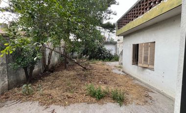Casa  en Venta Ciudadela / 3 de Febrero (A120 3672)