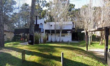 Complejo de Viviendas - 3 Casas - 700Mts2 - Mar Azul