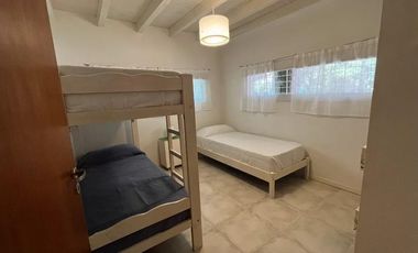 Complejo de Viviendas - 3 Casas - 700Mts2 - Mar Azul