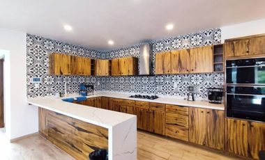 PRECIOSA CASA EN IXTAPAN DE LA SAL, PUEBLO MÁGICO!!...