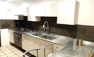 Casa en venta, Hacienda de Echegaray esquina