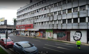 Alquilo local con excelente ubicación en  santa ana