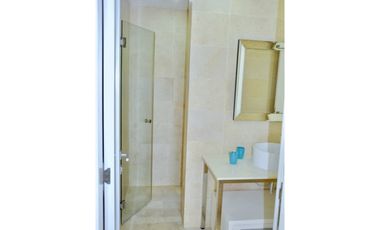 Alquilo apartamento en avenida balboa finamente amoblado vista al mar