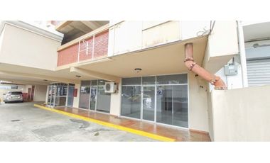 Alquilo local con estratégica ubicación via porras