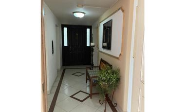 Alquilo amplio apartamento en coco del mar estupenda vista