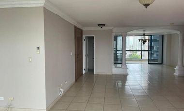 Alquilo amplio apartamento en coco del mar estupenda vista