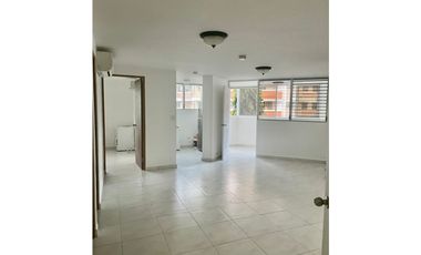 Alquilo luminoso apartamento ph alcacia tower