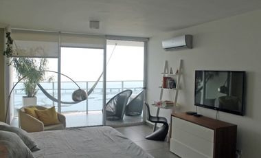 Alquilo apartamento amoblado  con vista al mar Piso alto