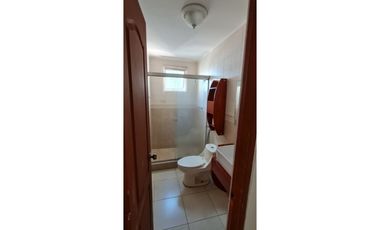 Alquilo amplio apartamento en punta pacifica ID4864487