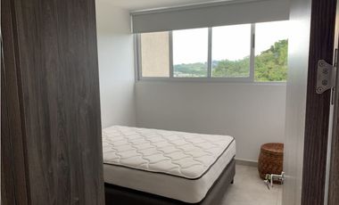 Alquilo apartamento con excelente vista Hacienda del golf ID 4869866