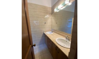Alquilo exclusivo apartamento en amador ID4907587