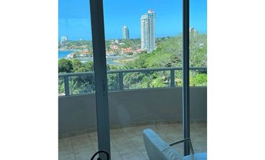 Alquilo extraordinario apartamento amoblado a pasos de la playa