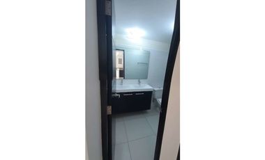 Alquilo extraordinario apartamento en wodlands con las tres b