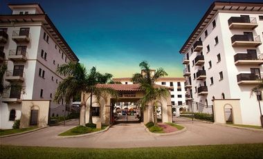 Venta o alquiler en PH Embassy Village, Clayton