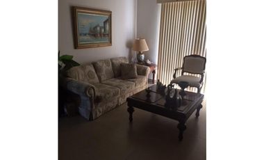 Venta o alquiler en PH Embassy Village, Clayton