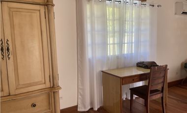 se vende finca con cabañas en San Carlos