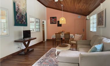 se vende finca con cabañas en San Carlos