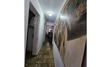 CASA · VENTA · LAS HERAS  · A 2 CUADRAS PLAZA · 3 DORMITORIOS