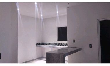 CASA SOLA EN VENTA EN YAUTEPEC