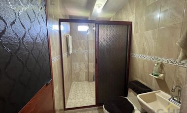 Casa en venta en Tuzamapan a 500 metros de la carretera.