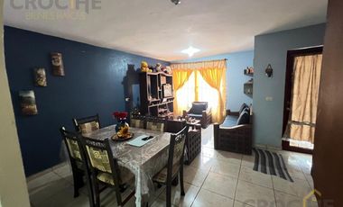 Casa en venta en Tuzamapan a 500 metros de la carretera.