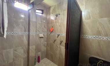 Casa en venta en Tuzamapan a 500 metros de la carretera.