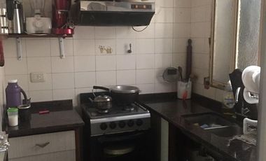 VENTA CASA LOMAS DE ZAMORA