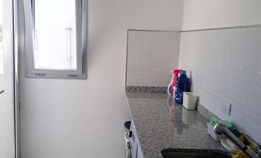 Hermosa Casa Amplia Con Piscina en Nuevo Quilmes