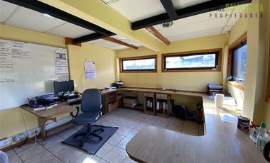 Oficina en Venta en Oficinas con amplio sitio esquina de 822 M2 cercano a Sector Centro