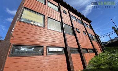 Sitio en Venta en Oficinas con amplio sitio esquina de 822 M2 cercano a Sector Centro