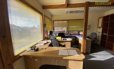 Sitio en Venta en Oficinas con amplio sitio esquina de 822 M2 cercano a Sector Centro
