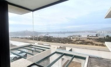 Casa en Arriendo en La Herradura