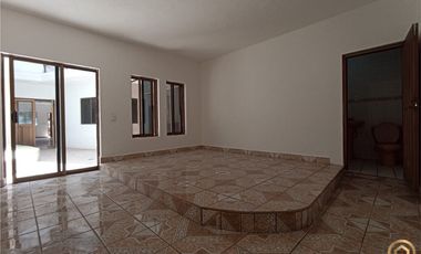 Amplia Casa en Etzatlán Jalisco.