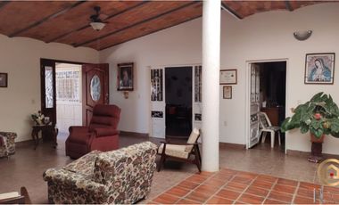 Casa como nueva en Etzatlán, Jalisco.